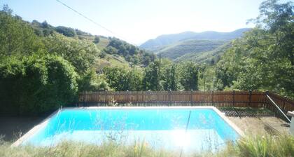 Detached, Comfortable House With Lovely Private Pool and Terraces