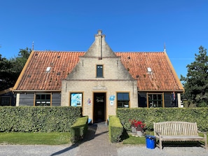 Villa | Exterior