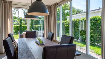 Dineren