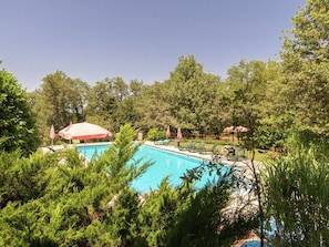 Outdoor pool - Cozy Cottage in Saint-aubin-de-nabirat With Swimming Pool (Saint-Aubin-de-Nabirat)