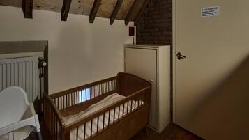 Apartment | 5 Schlafzimmer, individuell eingerichtet, Bettwäsche