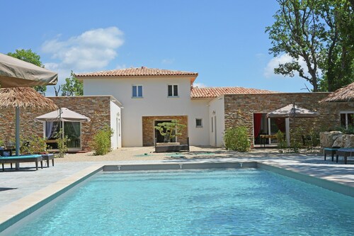 Villa in Montauroux With Pool & Near Forest