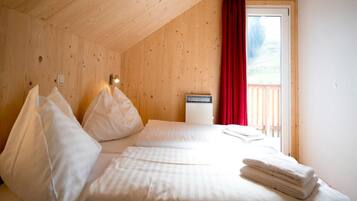 Chalet | 3 habitaciones, muebles diferentes y ropa de cama