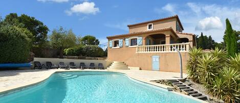 Villa | Pool | Indoor pool, outdoor pool
