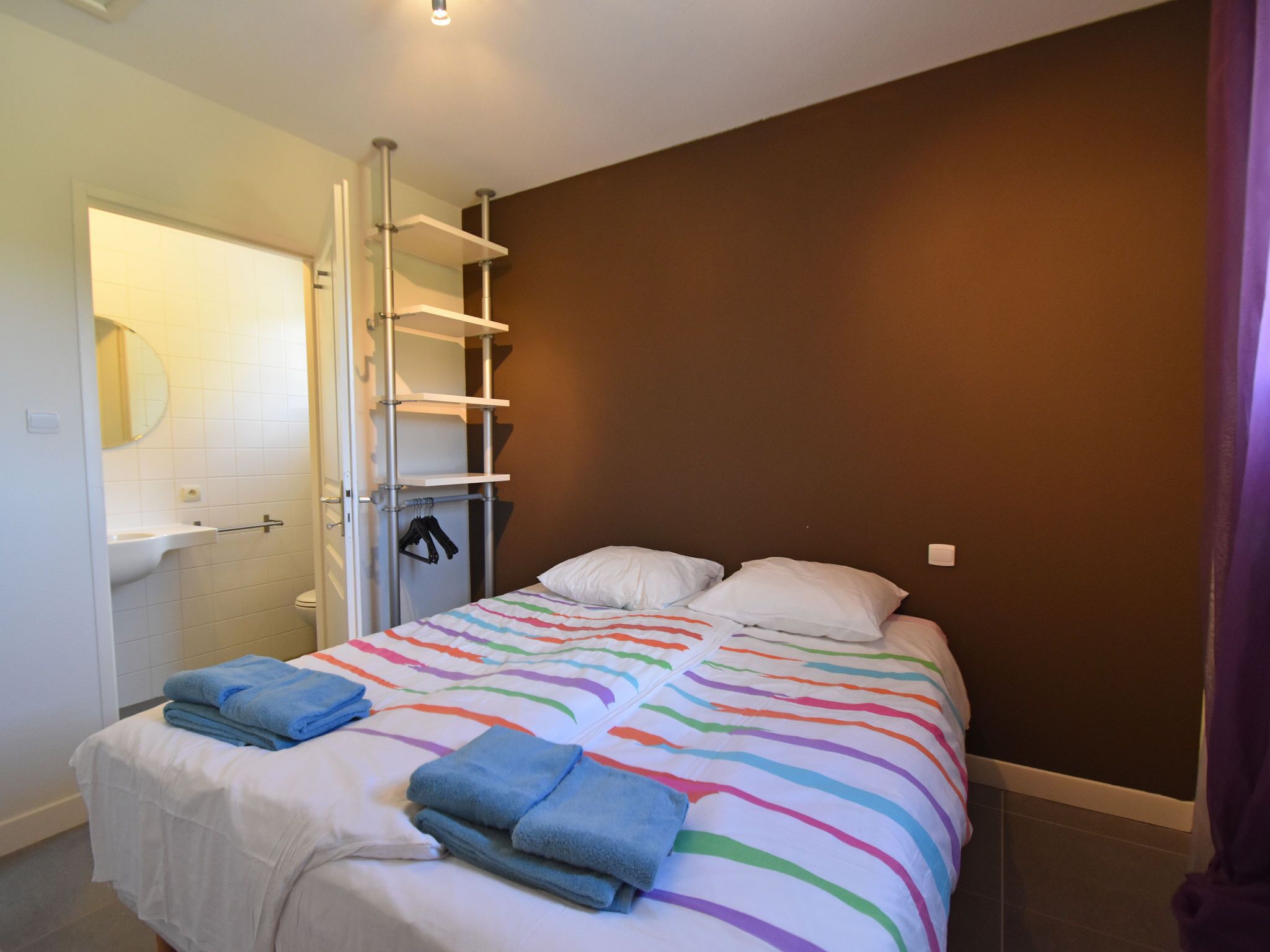 وسيلة راحة في الغرفة