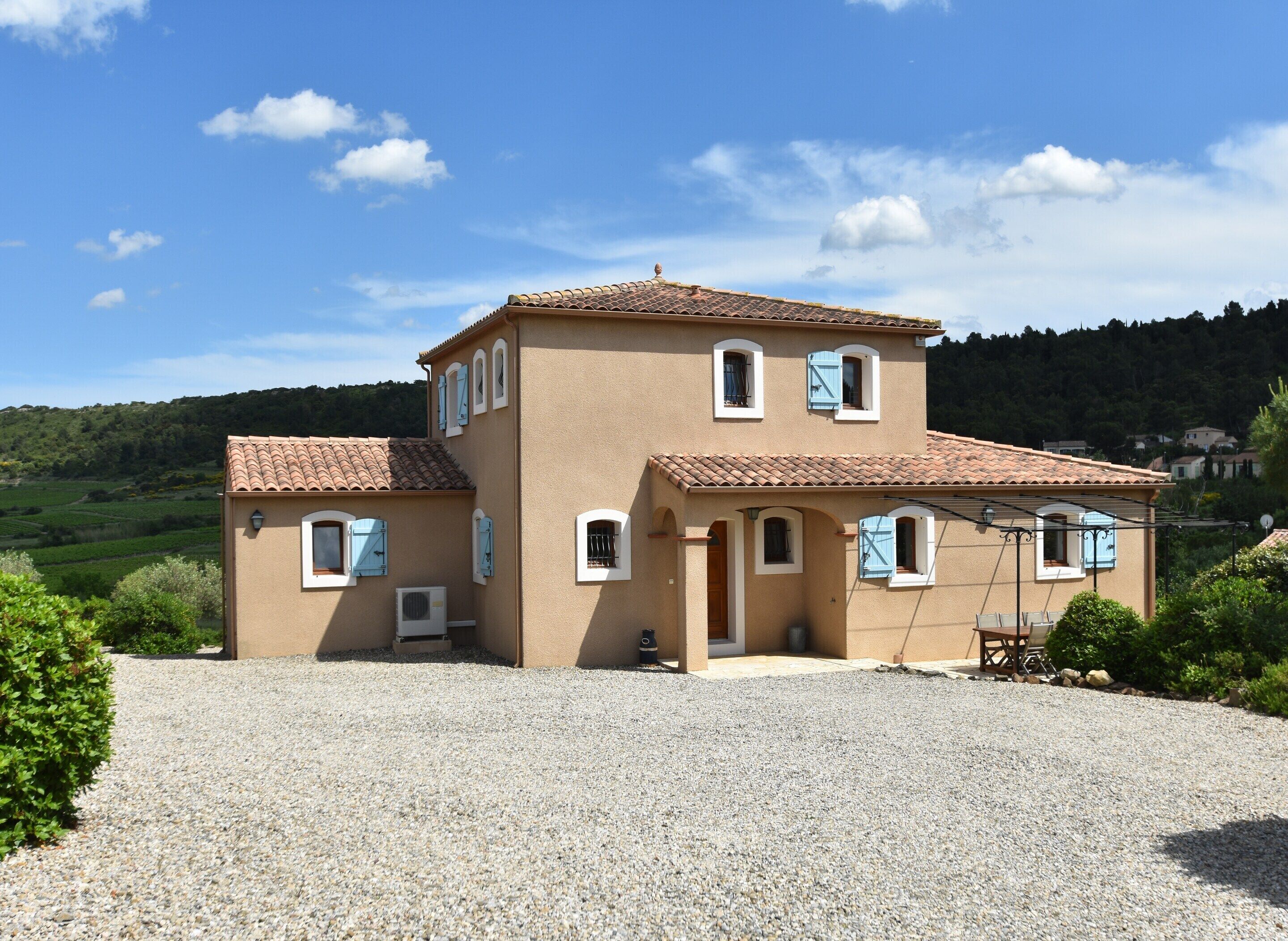 Villa | Exterior