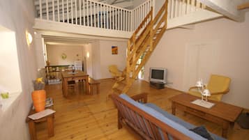 House | Living room