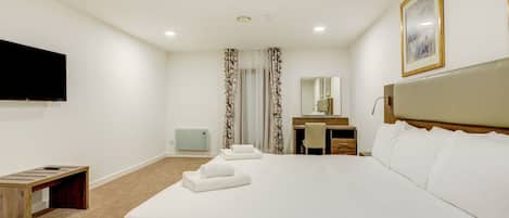 Standard Double Room, 1 Double Bed, Accessible