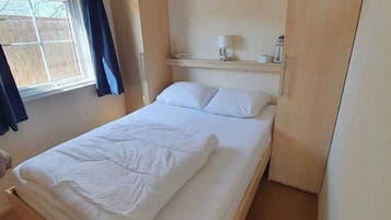 Chalet | 2 bedrooms, individually furnished