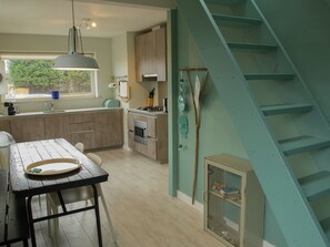 Dining - Beautiful Holiday Home in Breskens Near the Beach (Breskens)