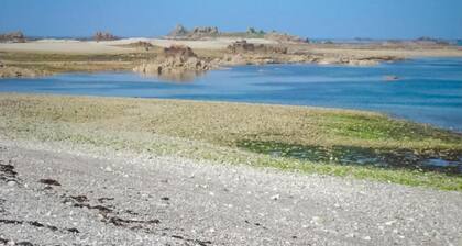 Holiday Home Saint-gilles Near Beach