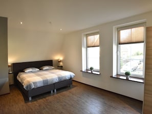 House | 3 bedrooms, individually furnished, bed sheets - Modern Holiday Home in Westerland (Westerland)