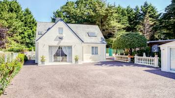 House | Bahagian luar