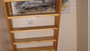 Unclassified image, 4 of 30, button - Pretty Holiday Home in Kollum With Private Garden (Kollum)