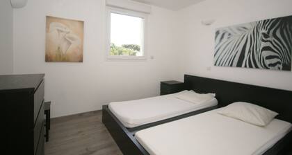 Soothing Holiday Home in Sainte-maxime With Swimming Pool