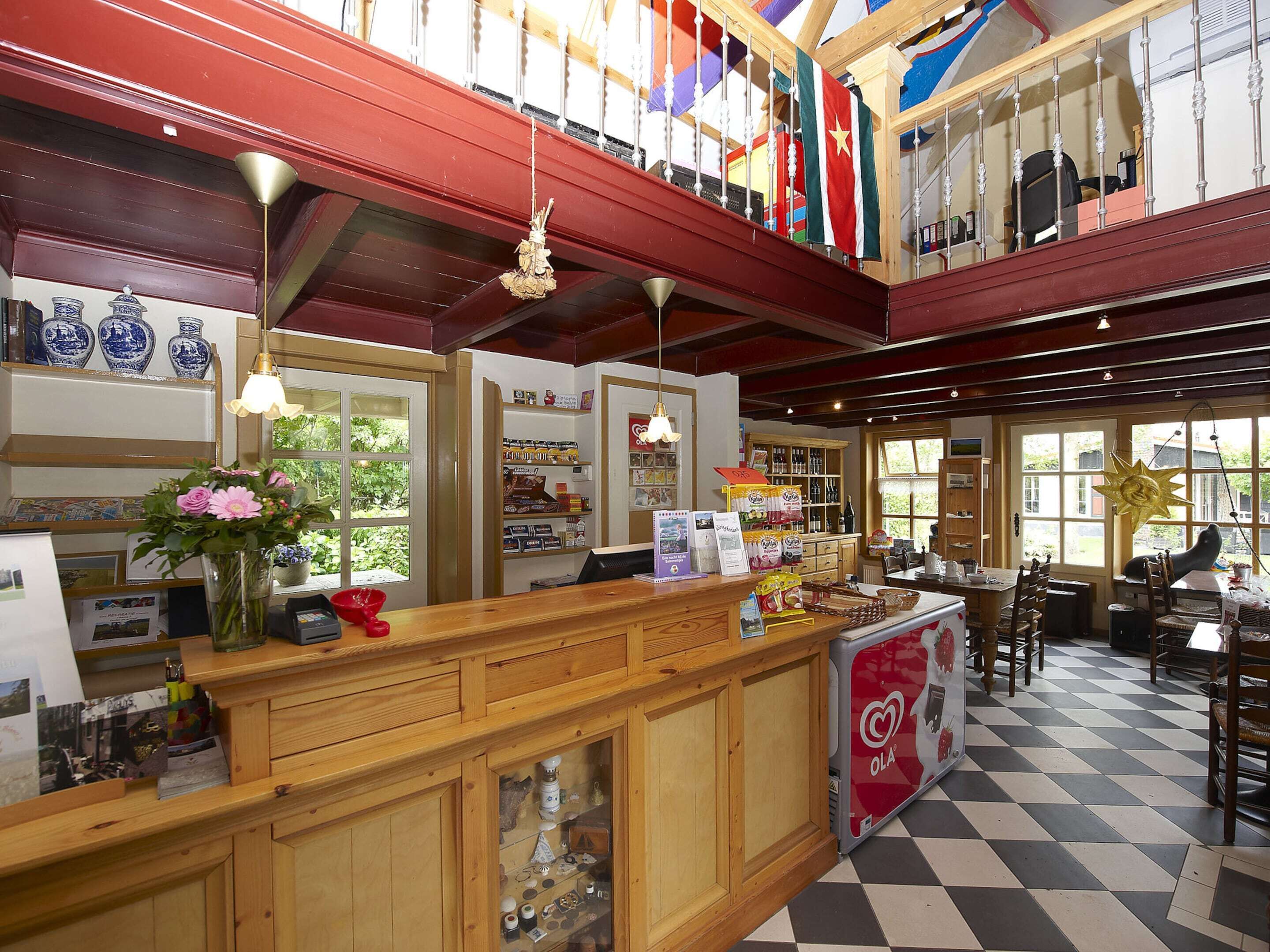 Villa | Dining