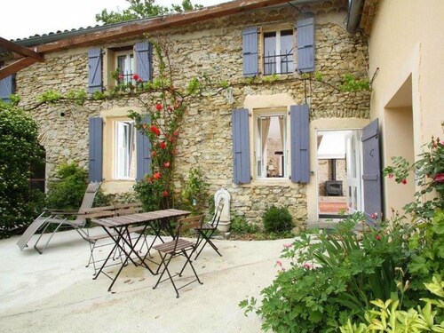 Charming Farmhouse in Pont-de-barret With Swimming Pool