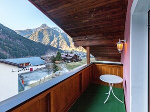 Apartment | Balcony - Beautiful Apartment in Sankt Gallenkirch With Balcony (Sankt Gallenkirch)