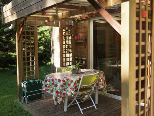 Cozy Chalet With Garden and Pond View