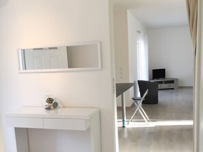4 bedrooms, minibar, individually furnished