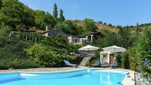 Exterior - Hillside Villa in Pourchères With Swimming Pool (Pourcheres)