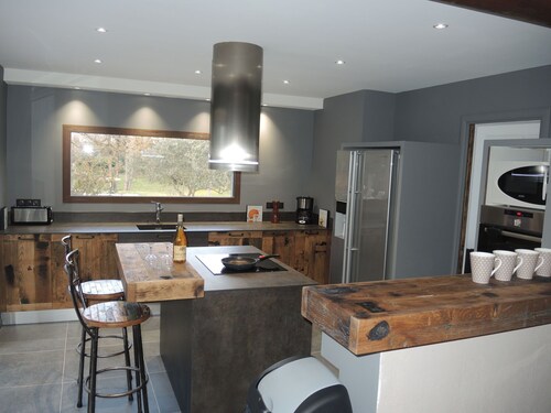 Holiday Home in L'isle-sur-la-sorgue With Pool