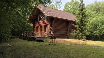 Chalet | Exterior
