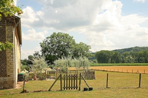 Garden - Lovely Farmhouse in Wijlre near Forest (Wijlre)