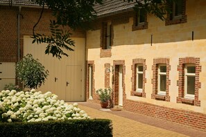 บ้านพัก | บริเวณภายนอก