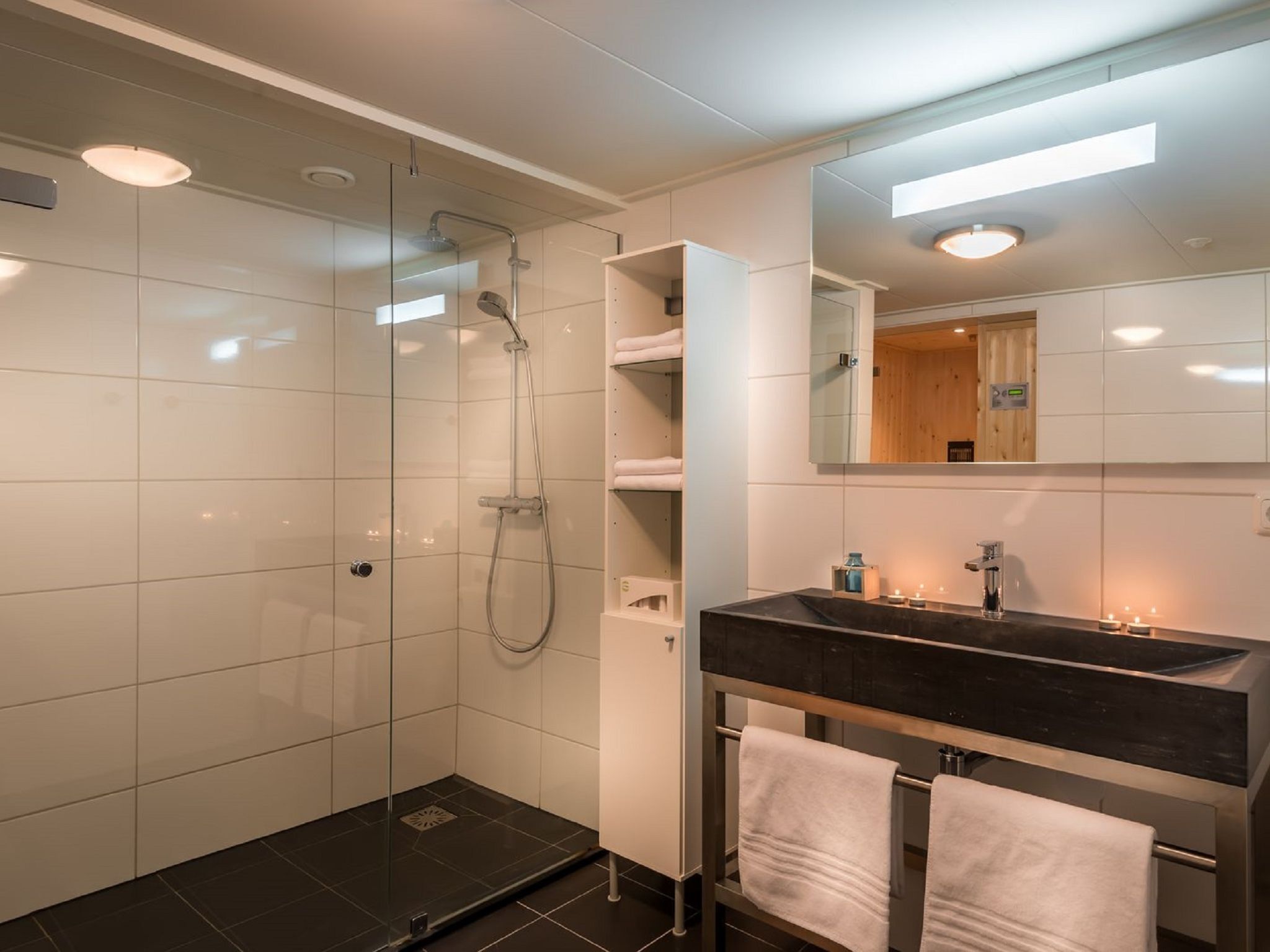 Apartment | Bilik Mandi
