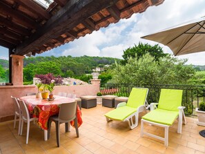 Ferienhaus | Balkon