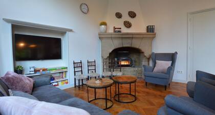Luxurious Villa in Venray With Garden