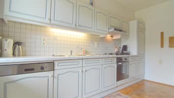 Casa | Cozinha privada | Cadeirão de bebê