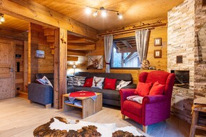 Chalet | Living room