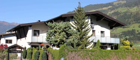 Apartment | Exterior
