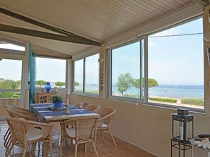 Dining - Luxurious Villa in Marseillan With Swimming Pool (Marseillan)