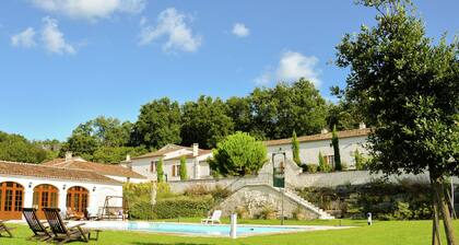 Luxury Apartment With Terrace, Sauna, Tennis, and Heated Pool