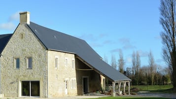 House | Exterior