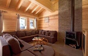 Living room - Apartment in French Alps With Scenic Views (Les Belleville)