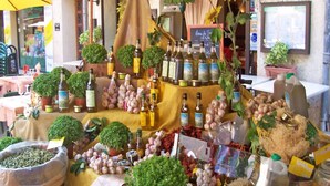 Dining - Provencal Villa With Private Pool and Beautiful View on the Vineyards (Rochefort-du-Gard)