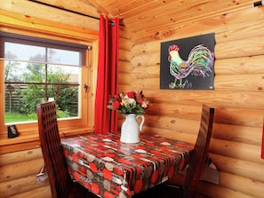 Dining - Cottage near Lake & Forest with Garden in Gramsbergen (Gramsbergen)