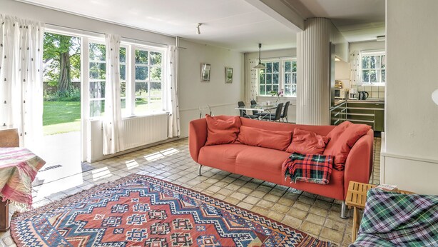 Fireplace - Lovely Chalet near Sea in Oostvoorne (Oostvoorne)