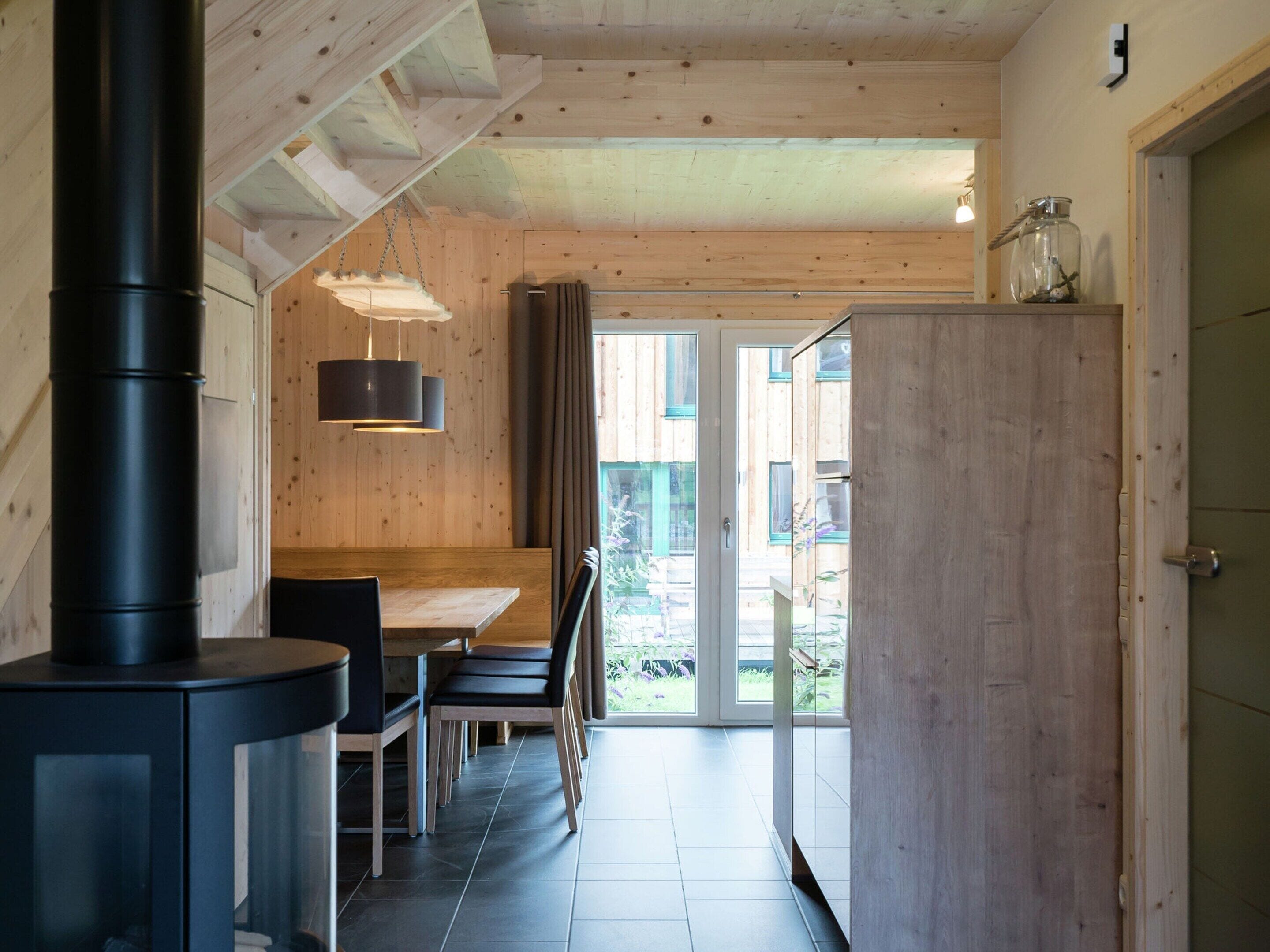 Chalet | Tempat makan