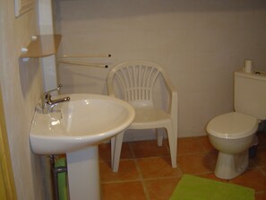 Bathroom - Former Coach House in Castle With Park, Large Swimming Pool in North Ardèche (Saint-Prix)