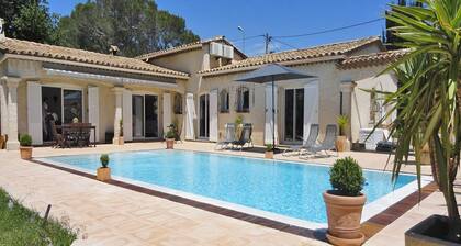 Villa in Puget-sur-argens With Pool & Garden