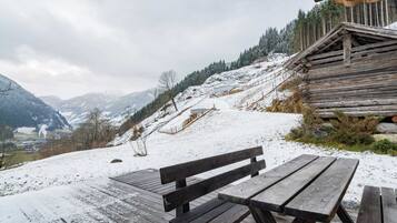 Chalet | Pemandangan dari hartanah