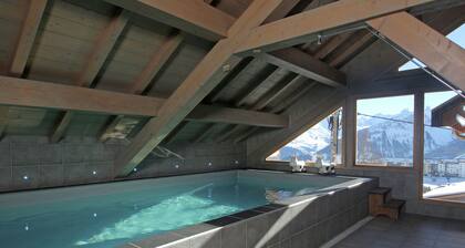 Comfortably Furnished Chalet Just 80 m. From the Slopes