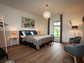 Hus | 14 soverom, individuelt innredet, strykejern/-brett og sengetøy