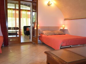 Apartment | Room amenity - Garrigue Hideaway in Lanas (Lanas)