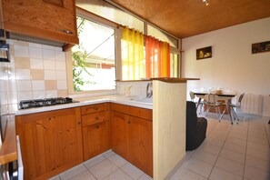 House | Private kitchen | Fridge, coffee/tea maker, high chair - Garrigue Hideaway in Lanas (Lanas)